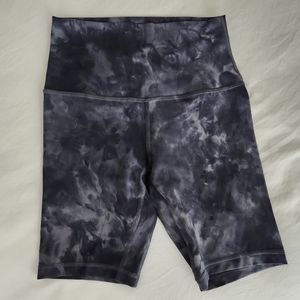 Lululemon Align shorts